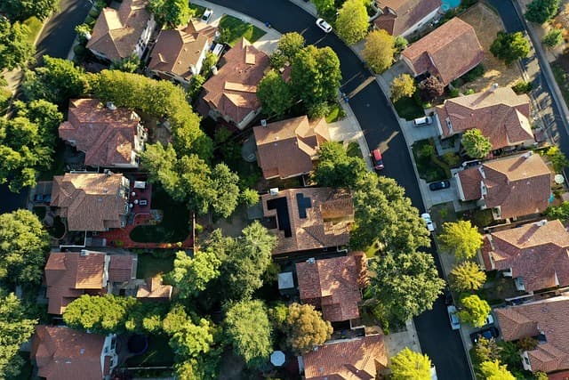 Cómo Comparar Paneles Solares: Guía para Tomar Decisiones